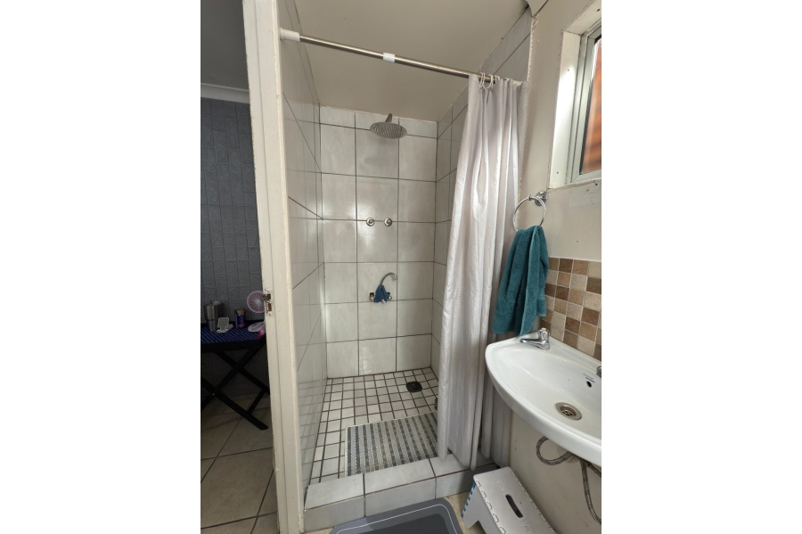 2 Bedroom Property for Sale in Kensington Western Cape